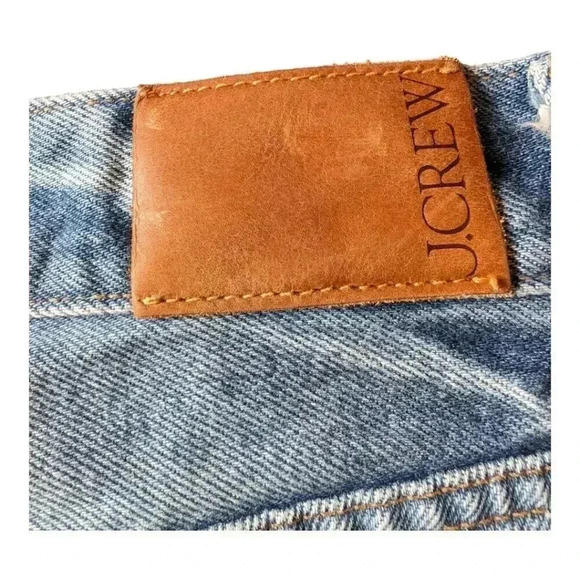 J Crew Relaxed denim short in Baxter Street wash, Item BF378, Size 26 - Picture 6 of 14